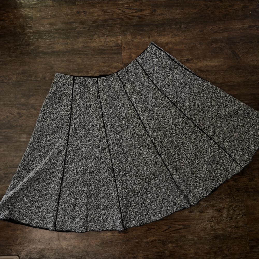Roz & Ali Plus Size 3X Black White Textured A Line Flared Skirt